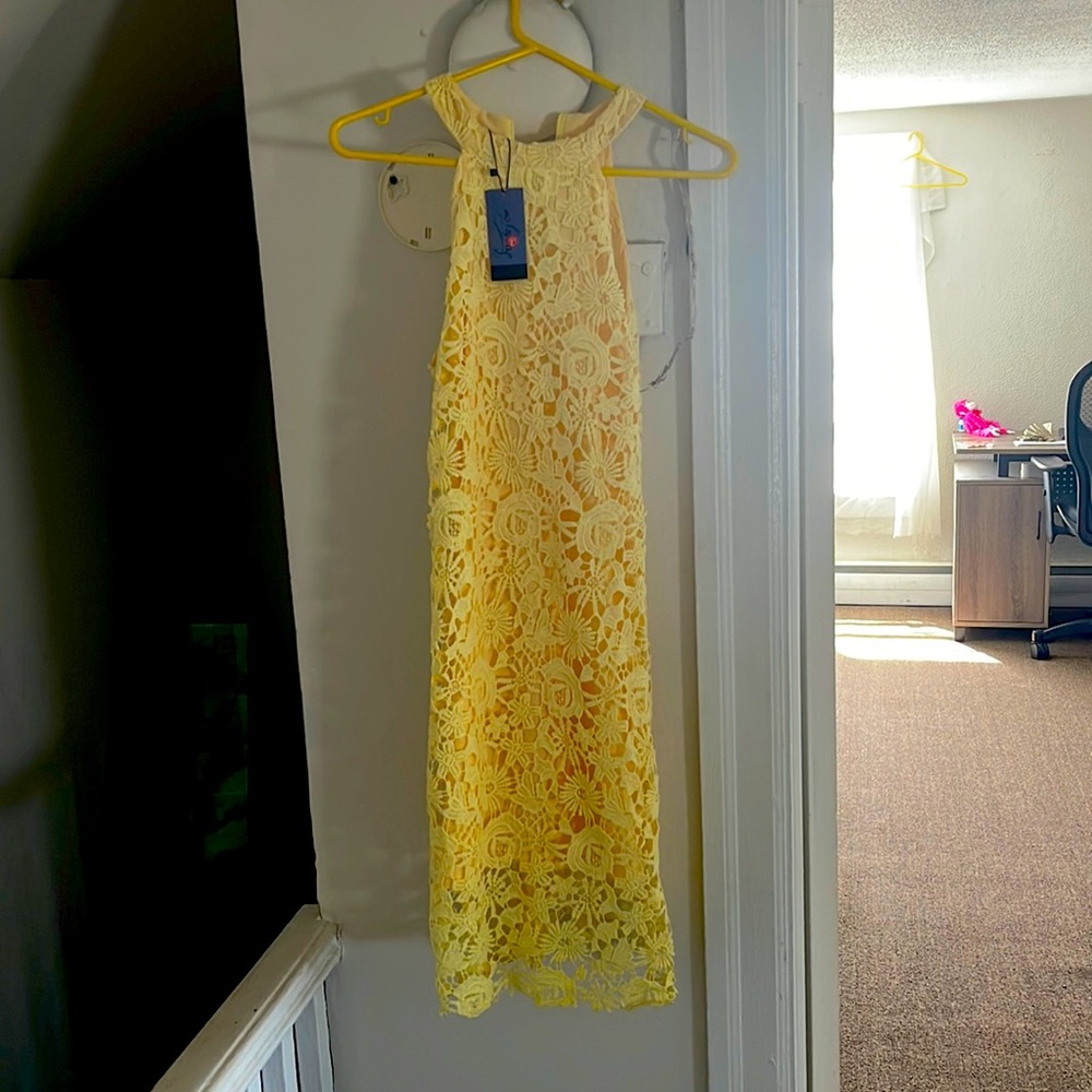 Yellow dress